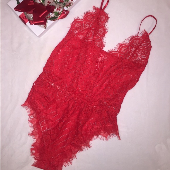 LAST ONE 🎉LACE TEDDY LINGERIE - Picture 2 of 8